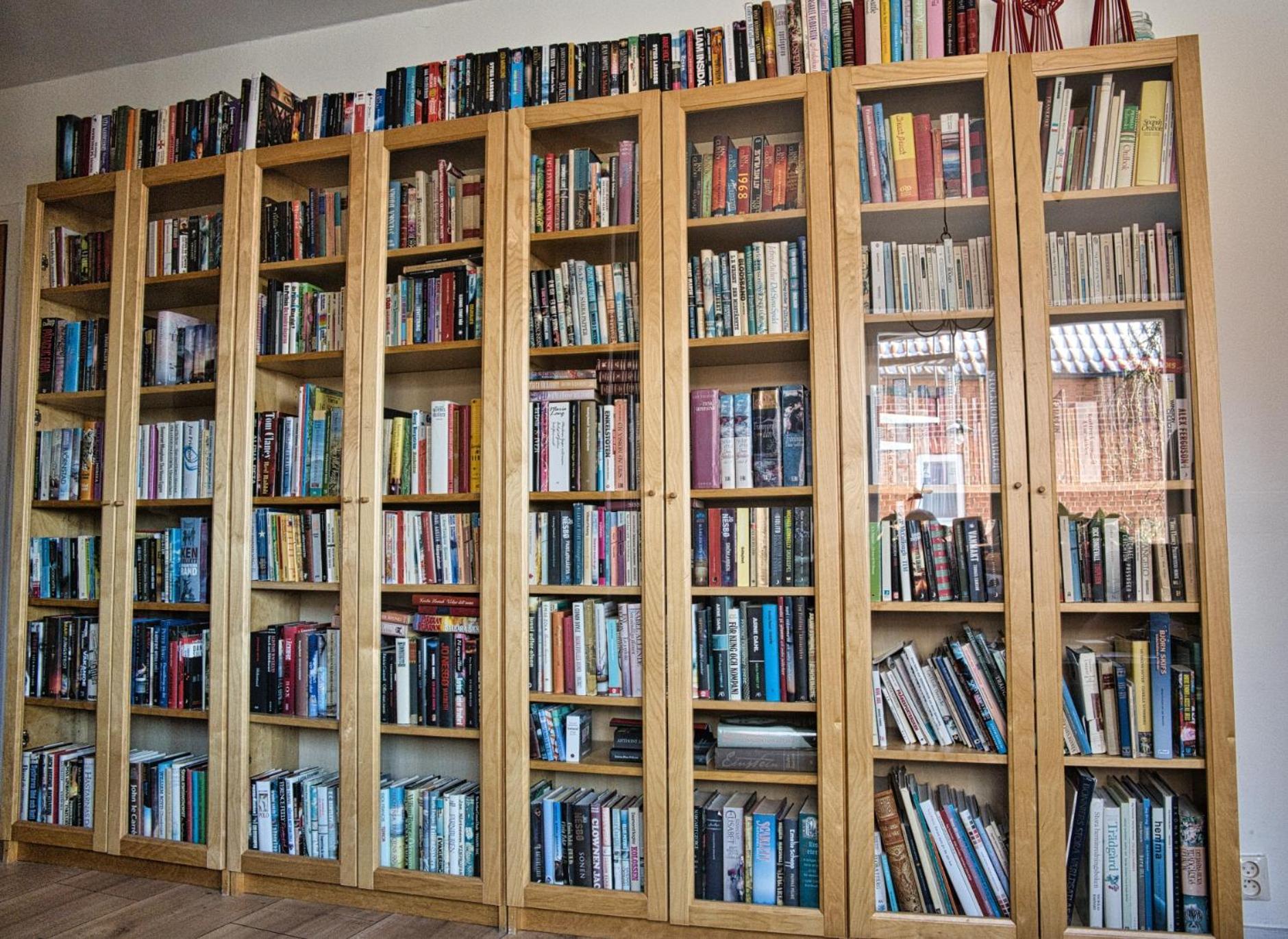 Bed And Books Pa Oesterlens Gaesthaerbaerge Glemminge Buitenkant foto