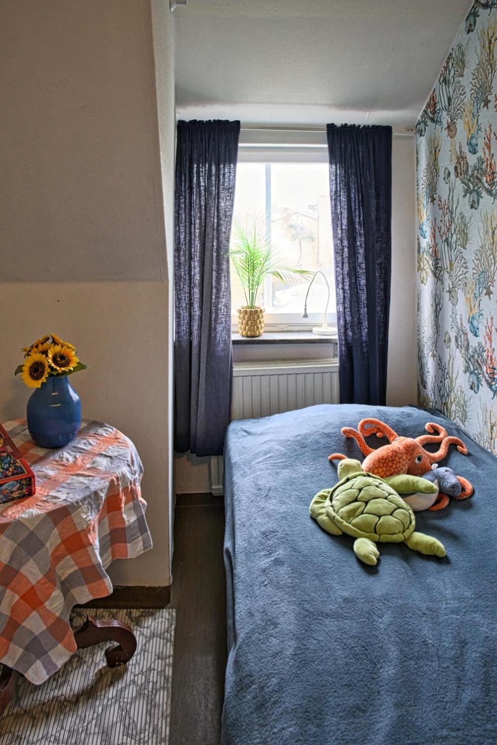 Bed And Books Pa Oesterlens Gaesthaerbaerge Glemminge Buitenkant foto